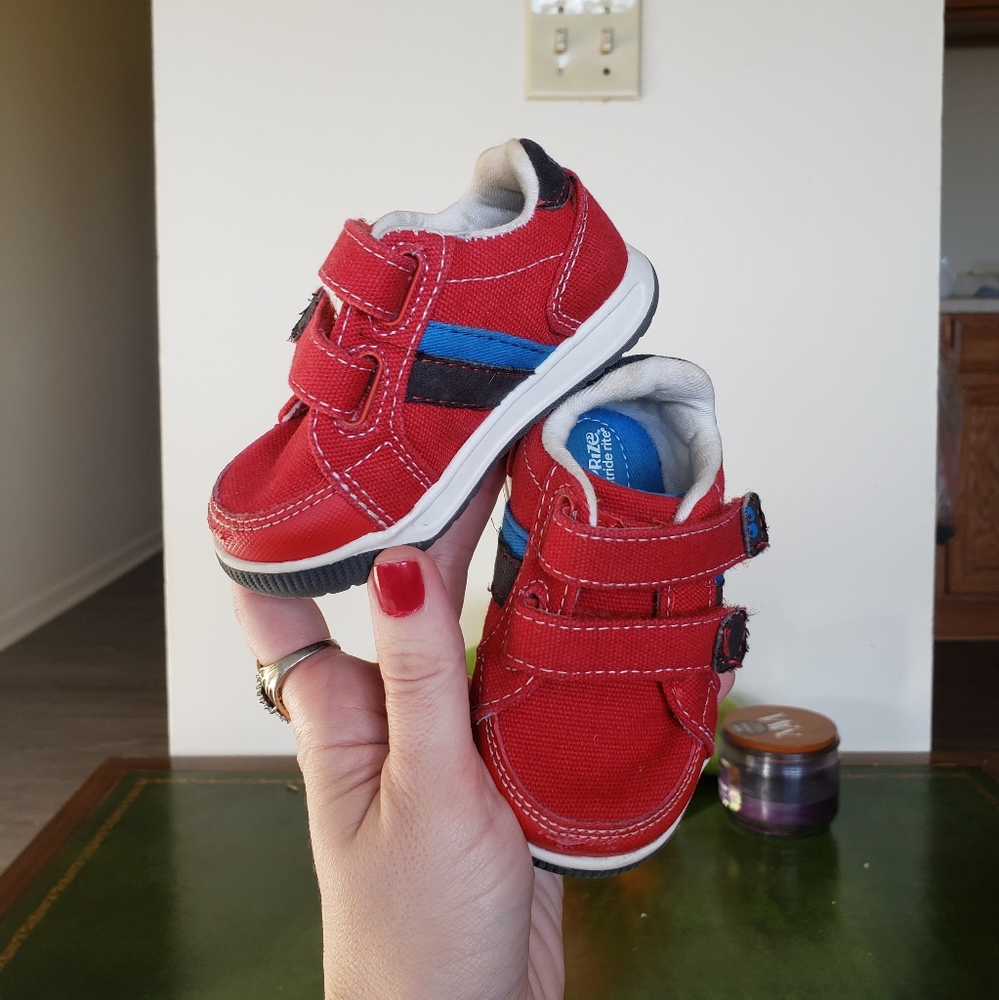 NWOT blue on red Velcro tennis shoes - Picture 14 of 16